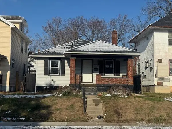 1727 W Riverview Avenue, Dayton, OH 45402