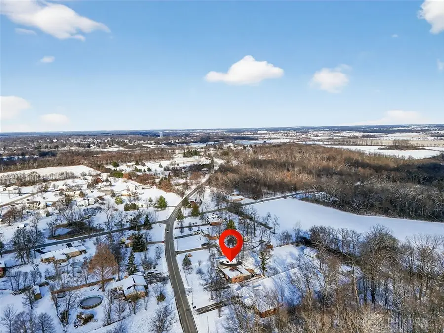 2440 E Possum Road, Springfield, OH 45502 - Image #2