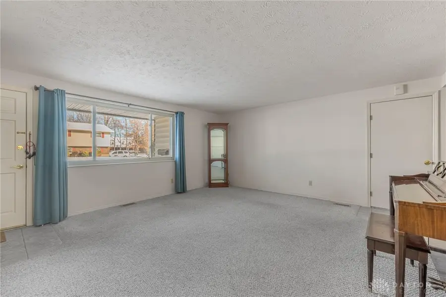 1202 Marsha Drive, Miamisburg, OH 45342 - Image #3