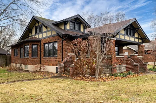 43 Watervliet Avenue, Dayton, OH 45420