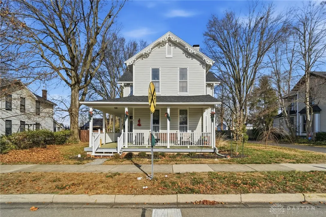 427 E Linden Avenue, Miamisburg, OH 45342 - Image #1