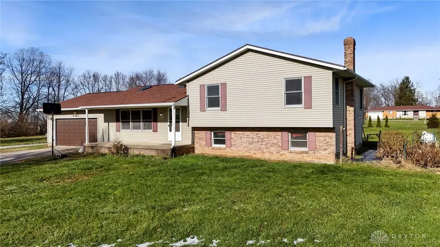 8966 Haddix Road, Fairborn, OH 45324 - Image #3