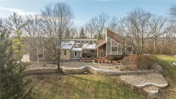 1605 Stormy Court, Beavercreek Twp, OH 45385