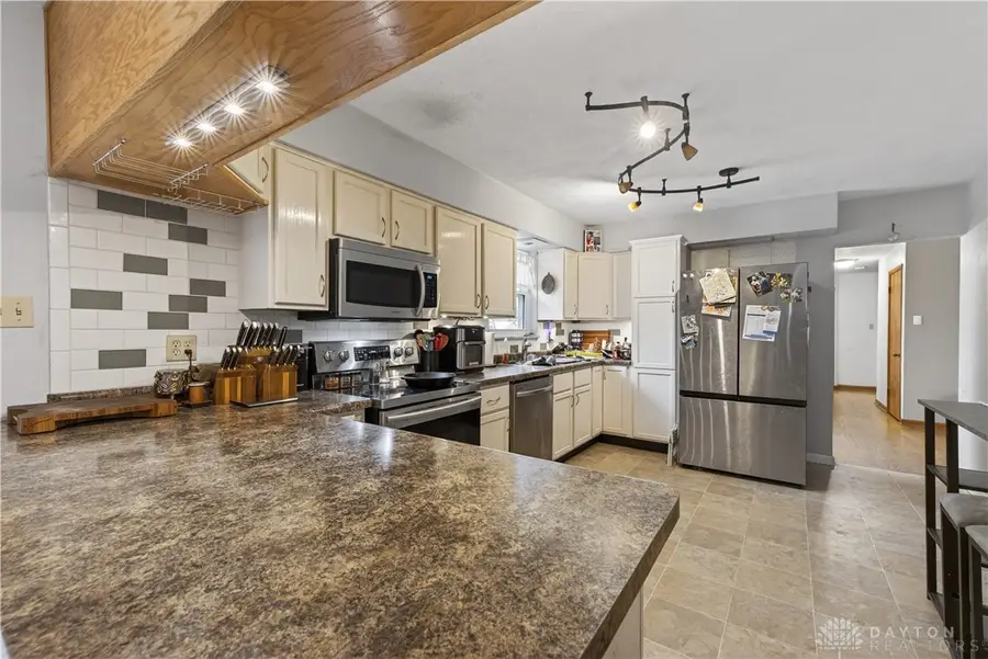 1138 E Maple Avenue, Miamisburg, OH 45342 - Image #3