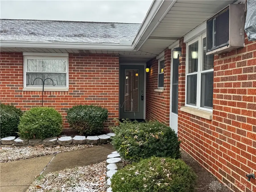 86 Scott Drive, Englewood, OH 45322 - Image #3