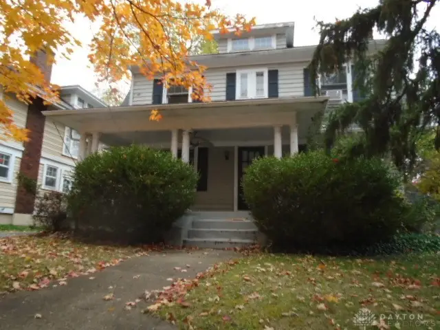 53 E Dixon Avenue, Oakwood, OH 45419 - Image #1