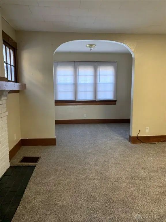 154 W Hudson Avenue, Dayton, OH 45405 - Image #2
