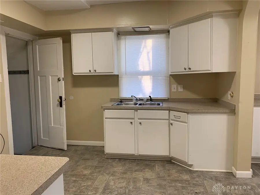 154 W Hudson Avenue, Dayton, OH 45405 - Image #3