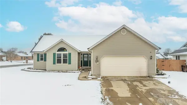 3270 Redbud Drive, Troy, OH 45373