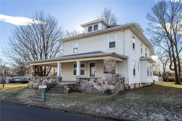 220 W Wenger Road, Englewood, OH 45322