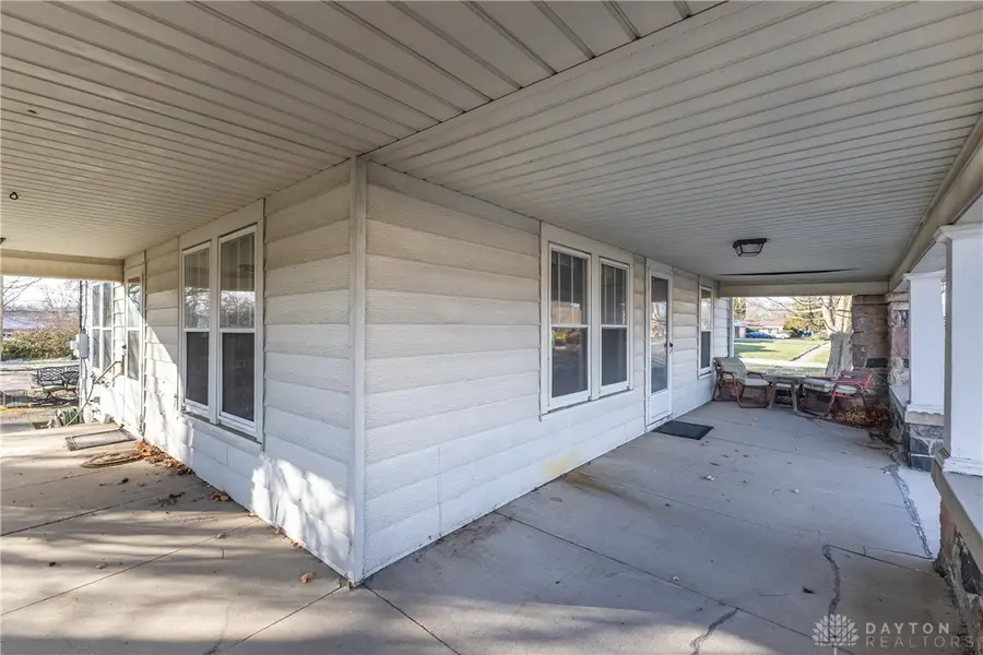 220 W Wenger Road, Englewood, OH 45322 - #2