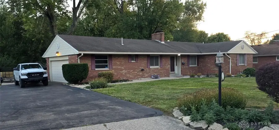 320 Judith Drive, Kettering, OH 45429 - Image #2