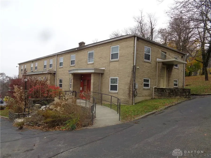 220 W Siebenthaler Avenue, Dayton, OH 45405 - Image #3