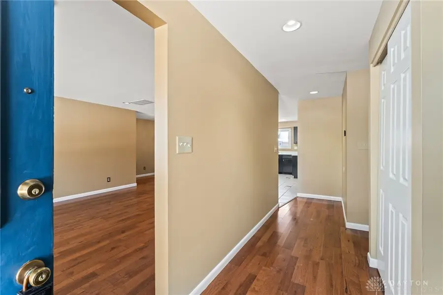 5235 Oakbrooke Drive, Dayton, OH 45440 - Image #3