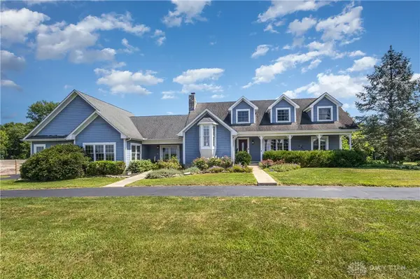 8648 Compton Road, Waynesville, OH 45068