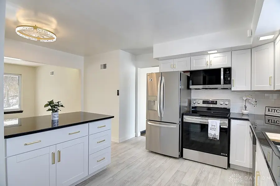 250 Hornwood Drive, Dayton, OH 45405 - #3