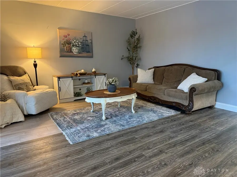 1122 Eagle Feather Circle #C, West Carrollton, OH 45449 - Image #2