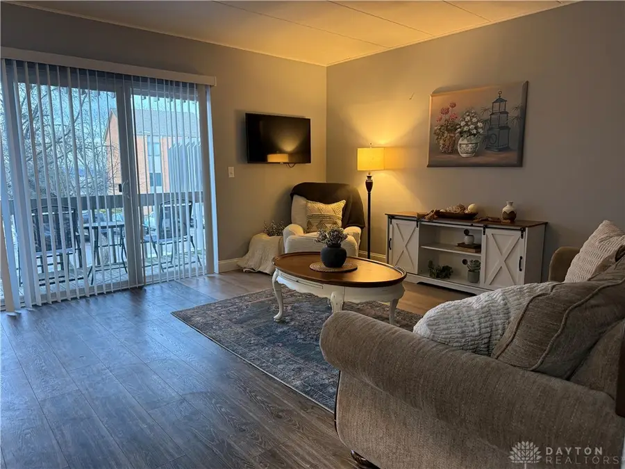 1122 Eagle Feather Circle #C, West Carrollton, OH 45449 - Image #3