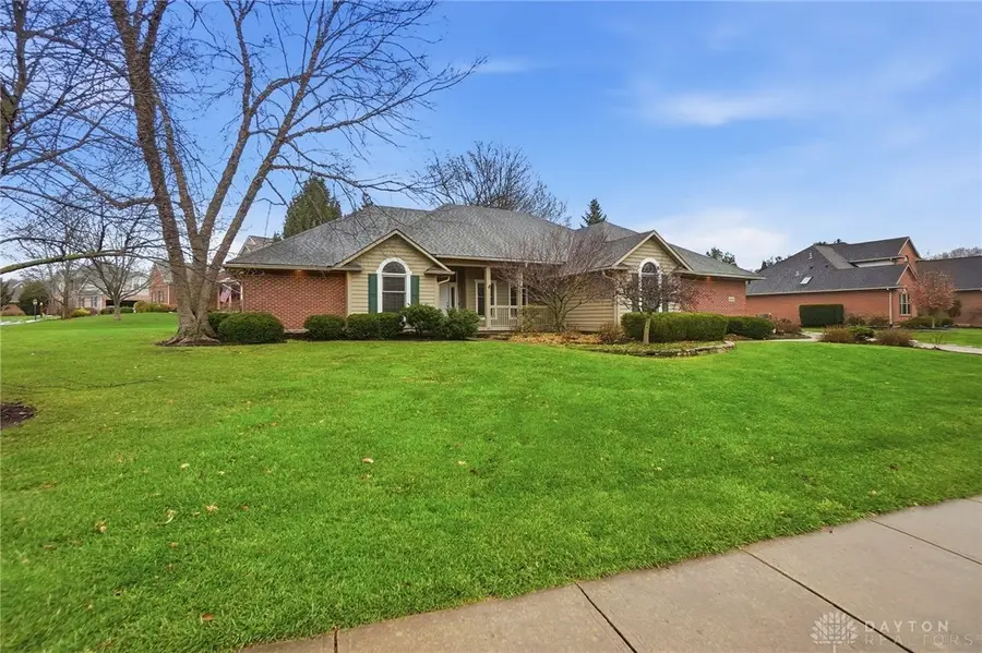 4254 Sarahs Way, Sugarcreek Township, OH 45440 - #3