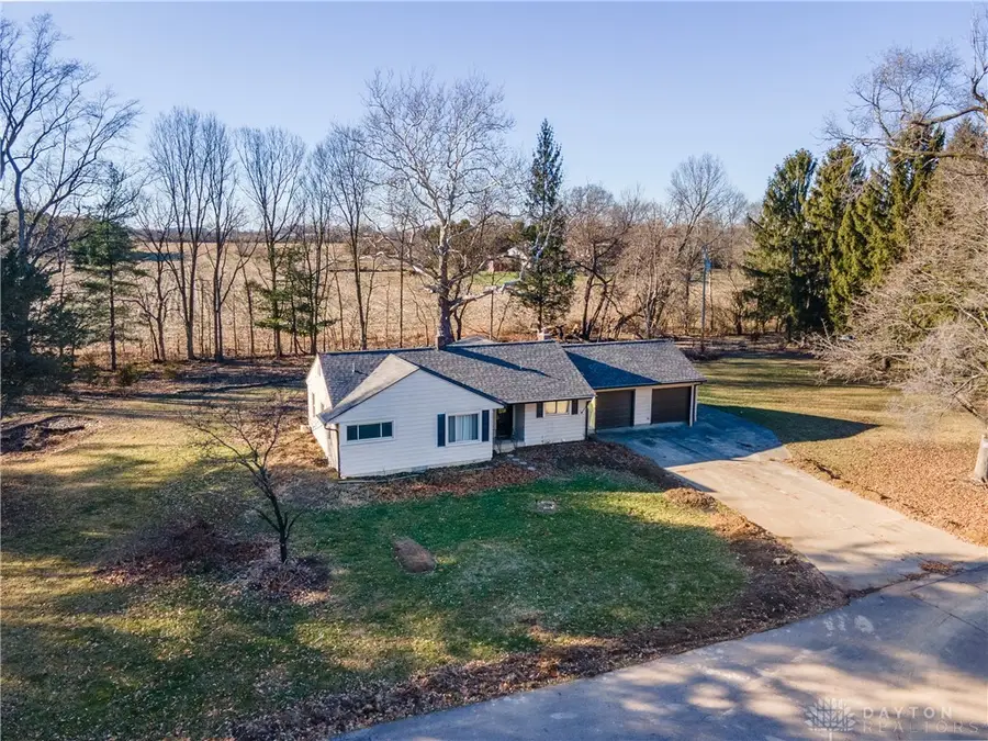 612 NE Barnhart Road, Troy, OH 45373 - Image #2