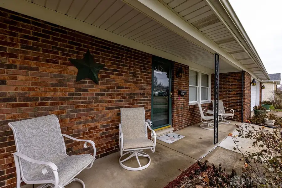 215 N Smith Street, New Carlisle, OH 45344 - Image #2