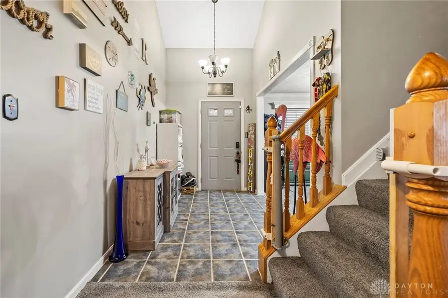 8737 Appleridge Court, Franklin, OH 45005 - Image #3