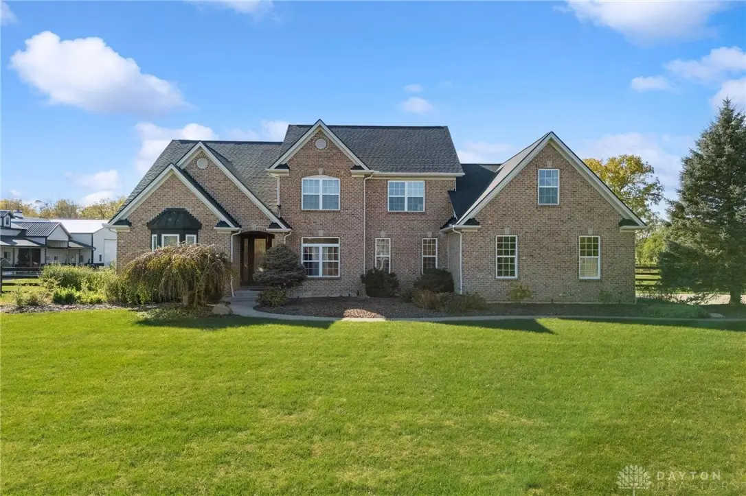 1005 Arabian Run Drive, Clarksville, OH 45113 - Image #1