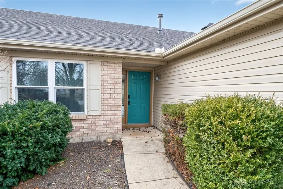 121 Union Ridge Drive, Englewood, OH 45322 - Image #2