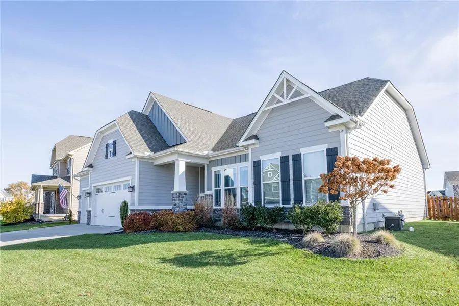 1112 Red Maple Drive, Troy, OH 45373 - Image #2