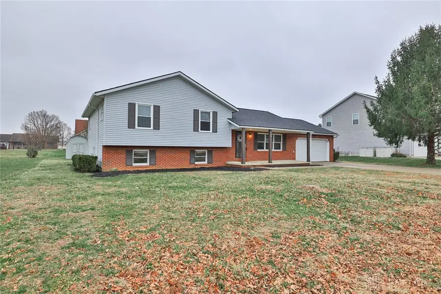 143 Westrock Farm Drive, Englewood, OH 45322 - Image #2