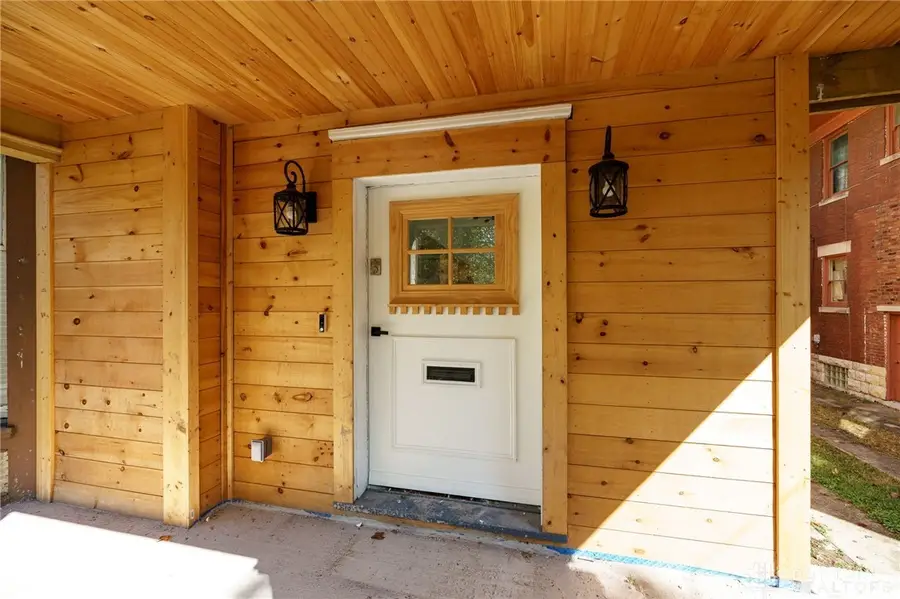 1045 W Grand Avenue, Dayton, OH 45402 - Image #2