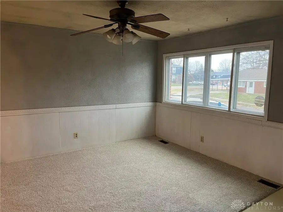 130 Oak Street, Fairborn, OH 45324 - Image #3