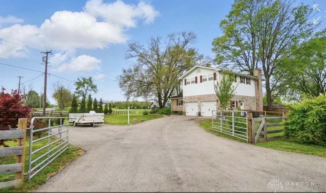 8004 Manning Road, Germantown, OH 45327 - Image #1