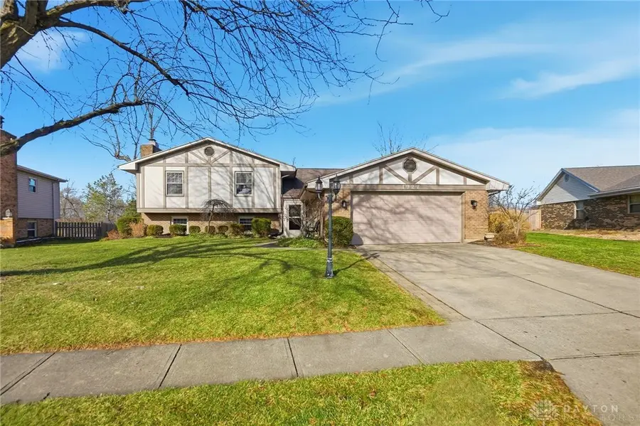 1927 Robinhood Drive, Miamisburg, OH 45342 - Image #3