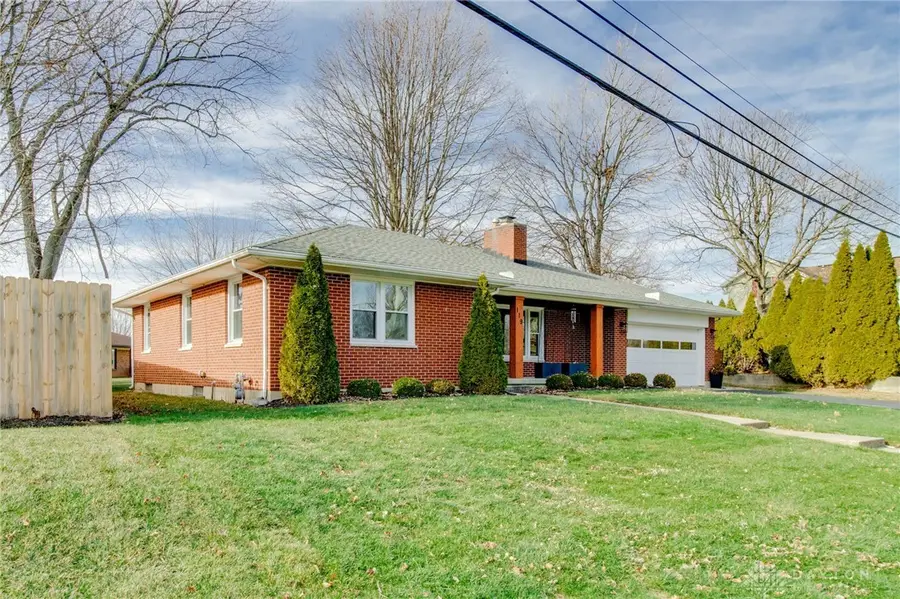 119 N Wolf Creek Street, Brookville, OH 45309 - Image #2