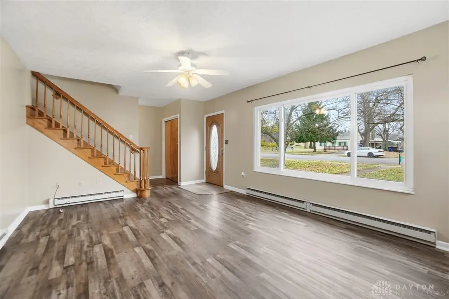 336 N Wolf Creek Street, Brookville, OH 45309 - Image #2