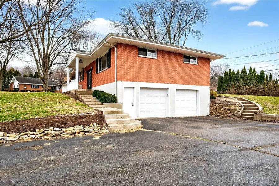 2705 Blue Rock Drive, Beavercreek, OH 45434 - Image #3