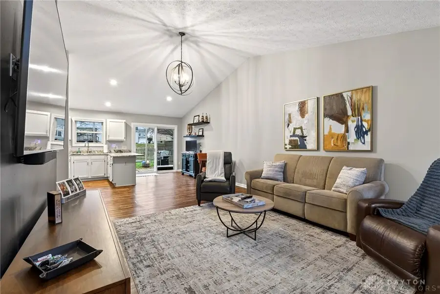 265 Mcdaniels Lane, Springboro, OH 45066 - Image #3