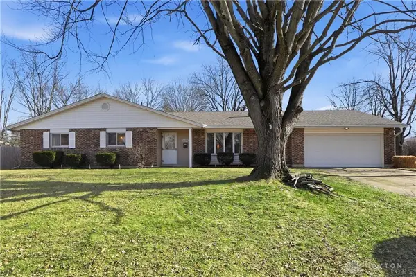 1894 Willowgreen Drive, Beavercreek, OH 45432