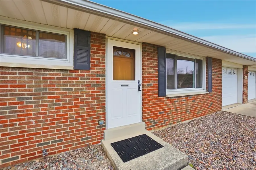 547 Douglas Way, Tipp City, OH 45371 - Image #3