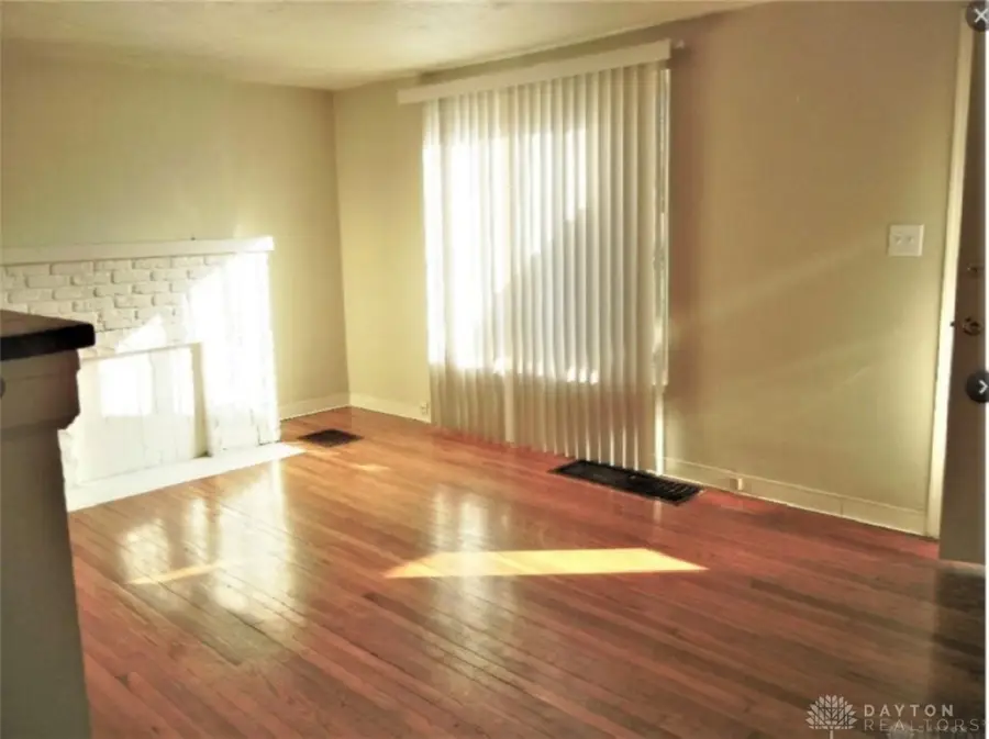 209 - 211 E Sunrise Avenue, Dayton, OH 45426 - Image #3