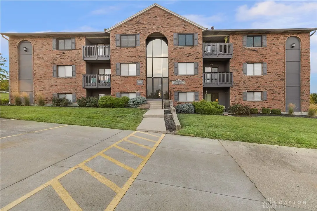 9489 Woodland Hills Drive, West Chester, OH 45011 - Image #1