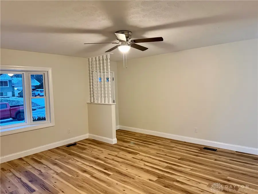 1924 Marinette Drive, Springfield, OH 45503 - Image #2