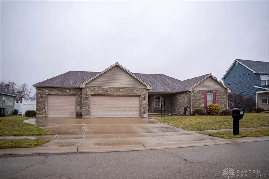 3220 Cherokee Drive, Piqua, OH 45356 - Image #2
