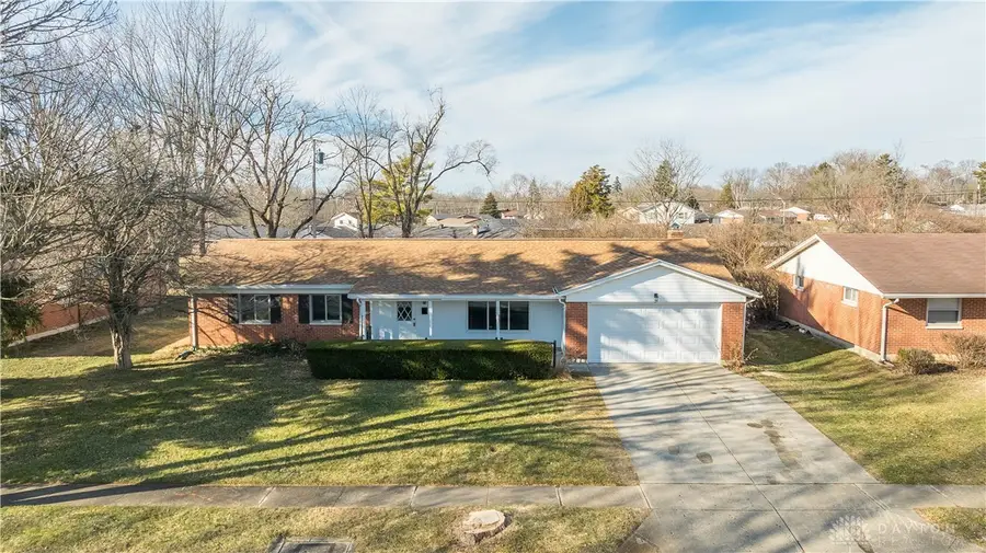 401 Stuckhardt Road, Dayton, OH 45426 - Image #2
