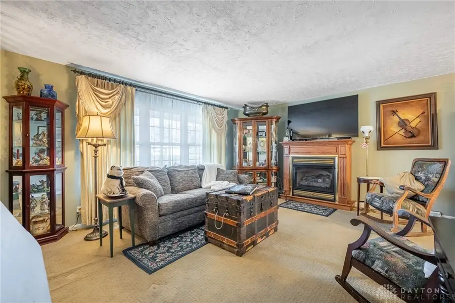 4201 Green Springs Drive, Kettering, OH 45440 - Image #2