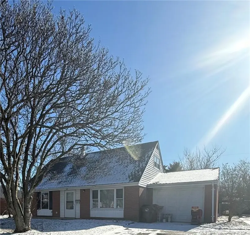 40 Greencliff Drive, Englewood, OH 45322 - Image #2