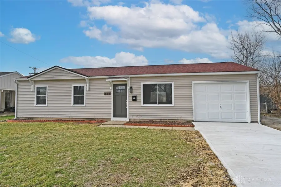 831 Weinland Drive, New Carlisle, OH 45344 - Image #2