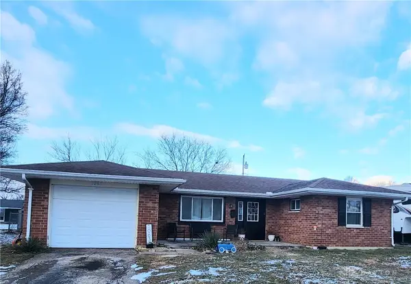 1063 Linwood Drive, Troy, OH 45373