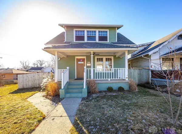 56 E Siebenthaler Avenue, Dayton, OH 45405